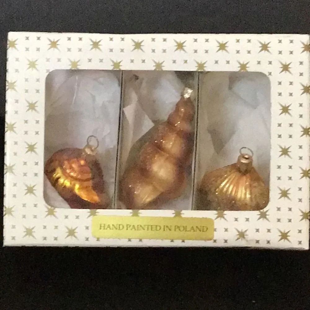 Hand painted gold, and glittery, seashell ornaments from Poland